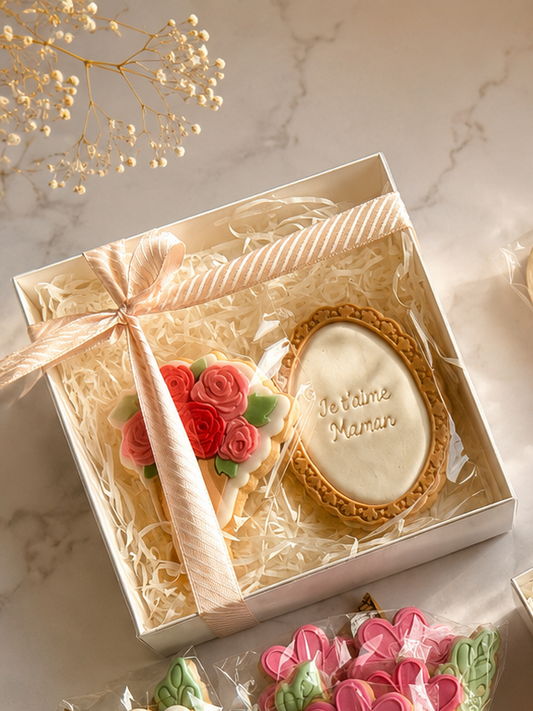 Coffret biscuits Fête des Mères – Cadeau gourmand personnalisé “Bonne fête Maman”