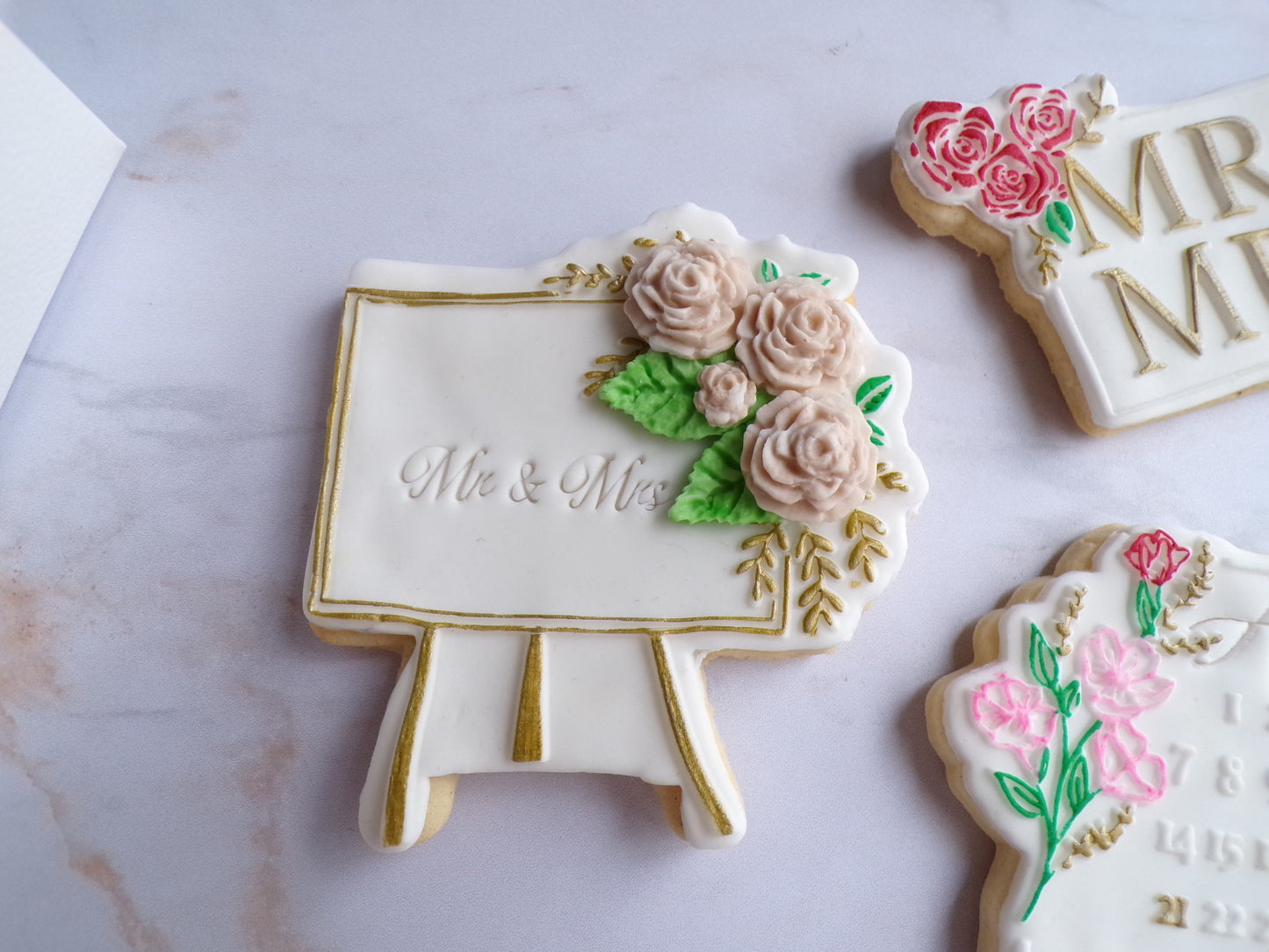 Mr & Mrs – Biscuits décorés mariage personnalisés